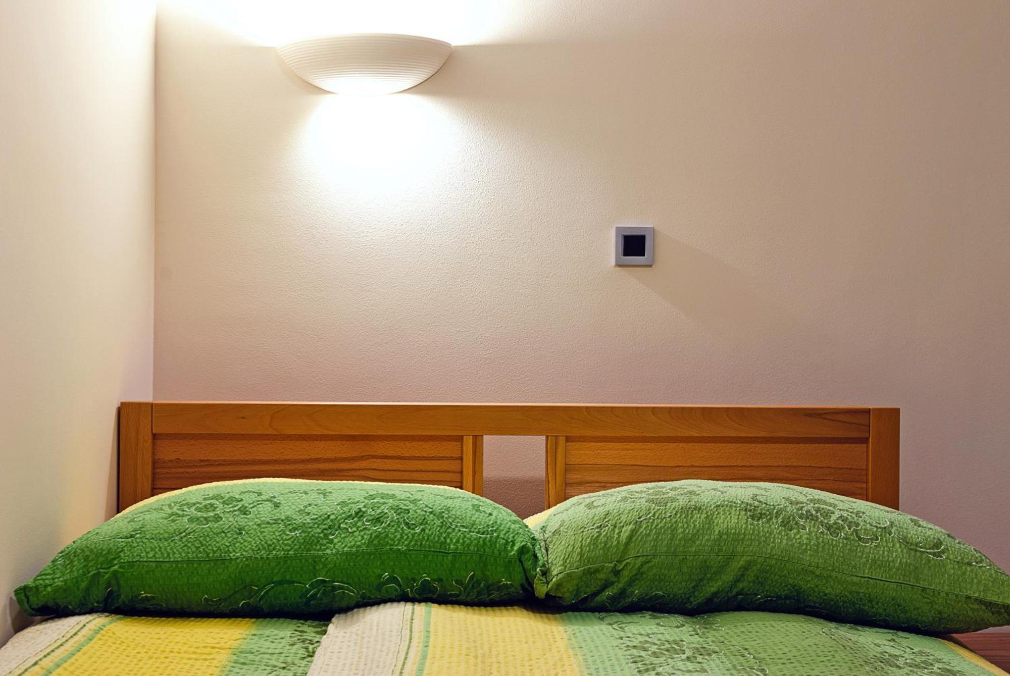 Hostel Plus Caffe Petrovče Dış mekan fotoğraf
