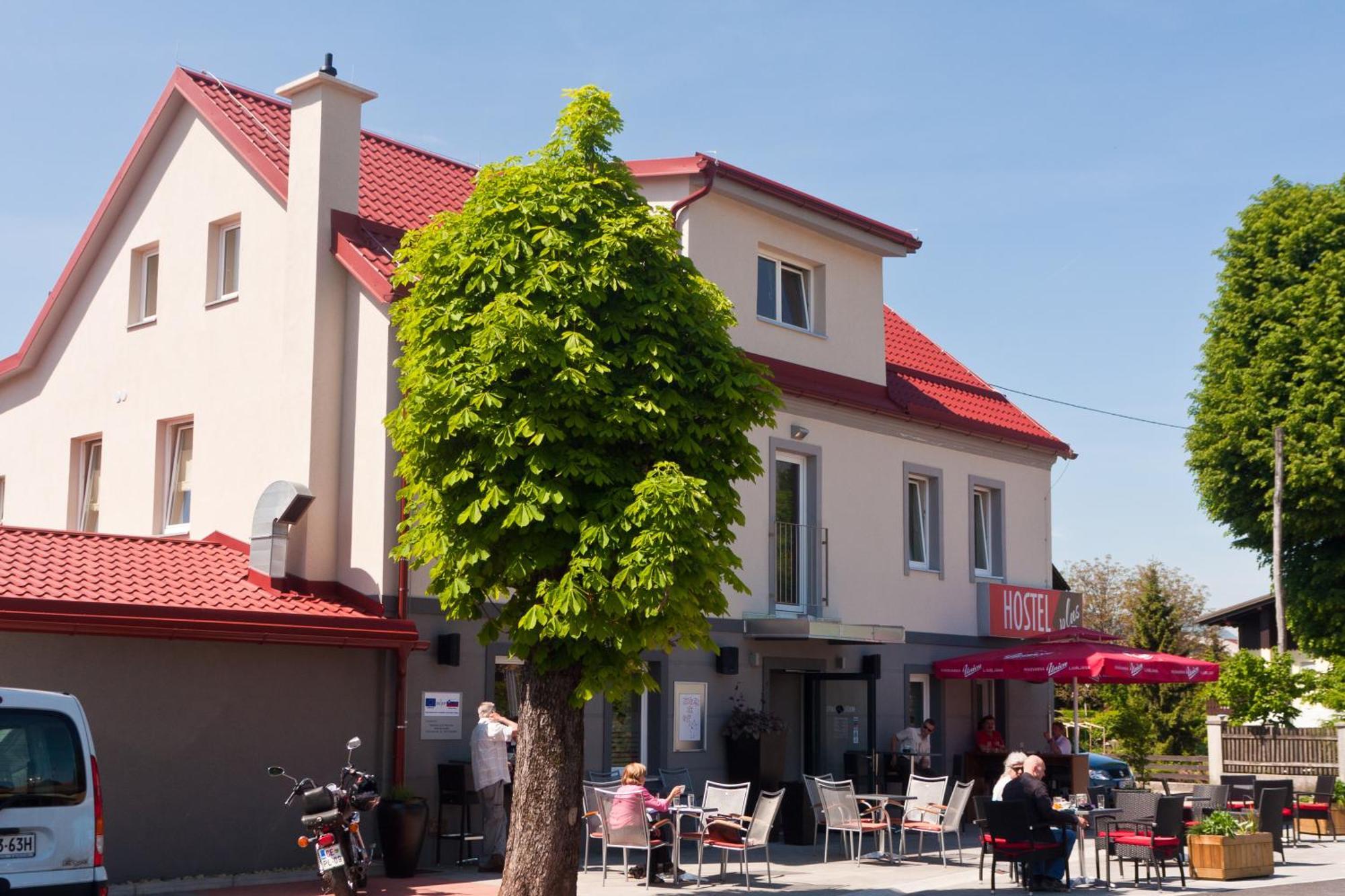 Hostel Plus Caffe Petrovče Dış mekan fotoğraf